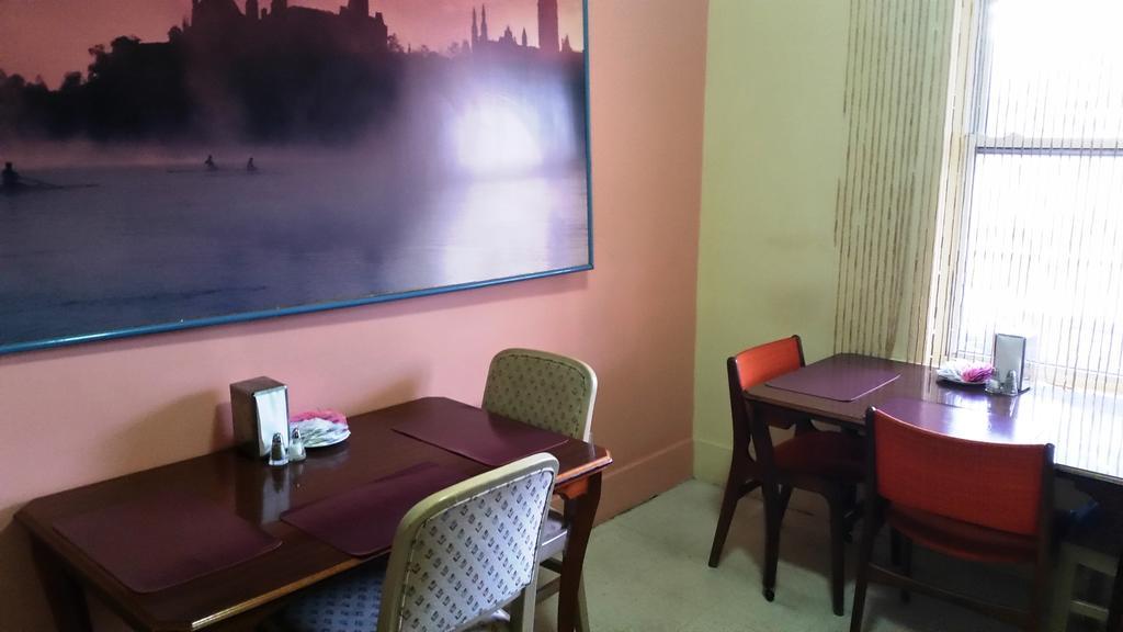 أوتاوا A Voyageur'S Guest House الغرفة الصورة