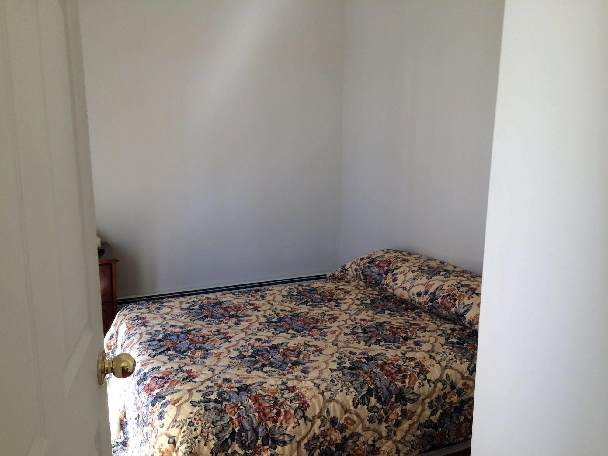 أوتاوا A Voyageur'S Guest House المظهر الخارجي الصورة