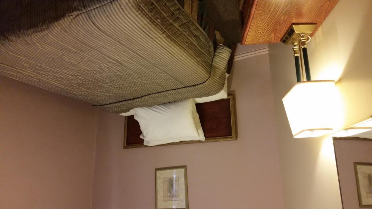 أوتاوا A Voyageur'S Guest House المظهر الخارجي الصورة